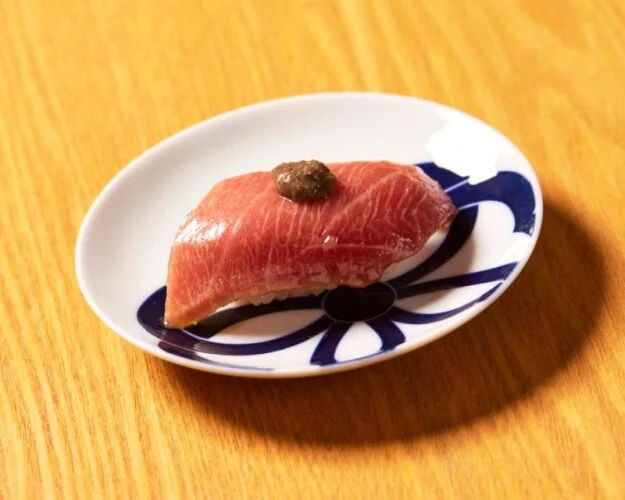 赤羽のおすすめ!トリュフマグロ一貫とマグロ大根で乾杯!!