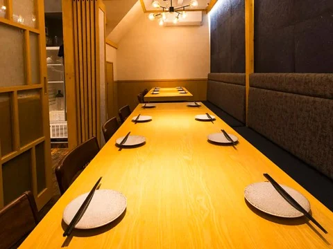スシとおでんほたる_店内イメージ